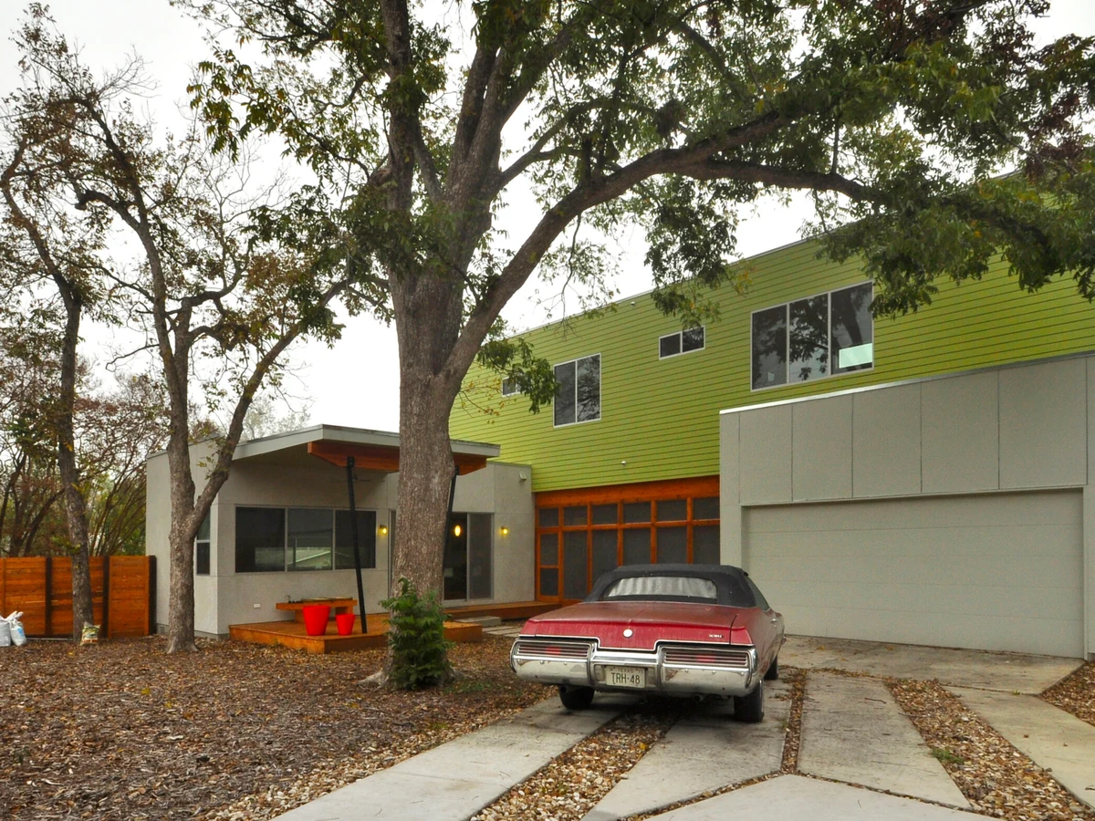 Blue Crest, photo 2